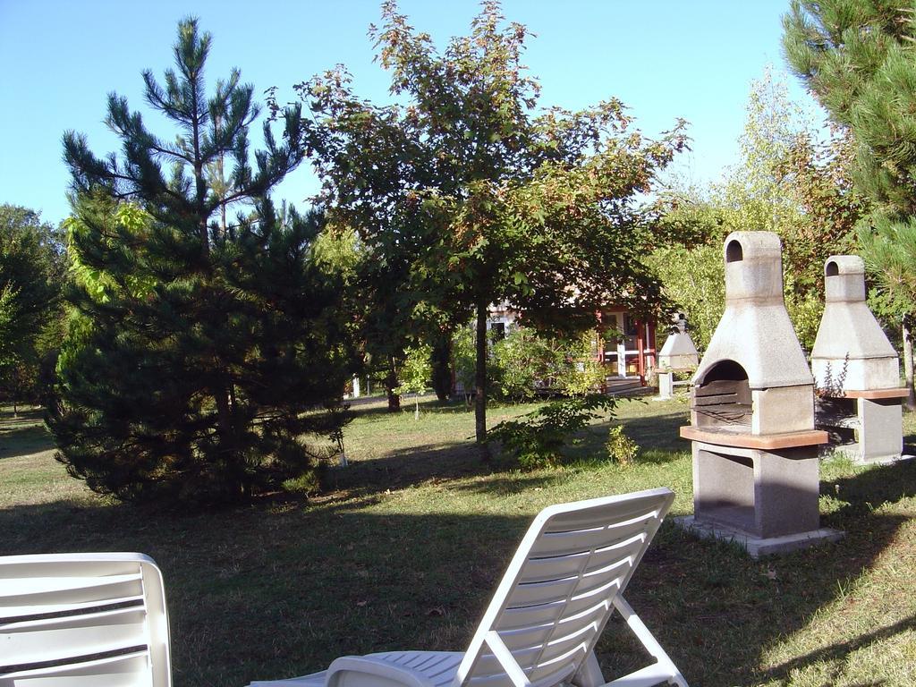 Le Clos Fleuri Hotell Médis Rum bild